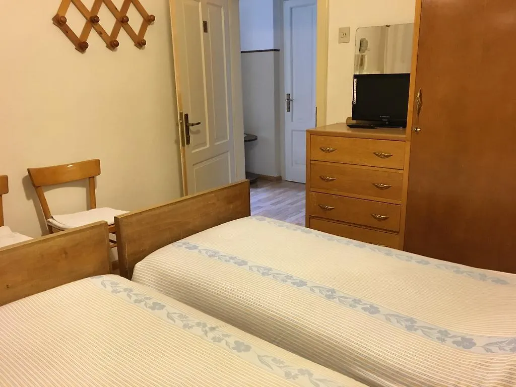 Albergo Adelia Domegge di Cadore Hotel